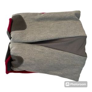 TRTL Travel Neck Pillow NWOT Grey Includes Travel Bag